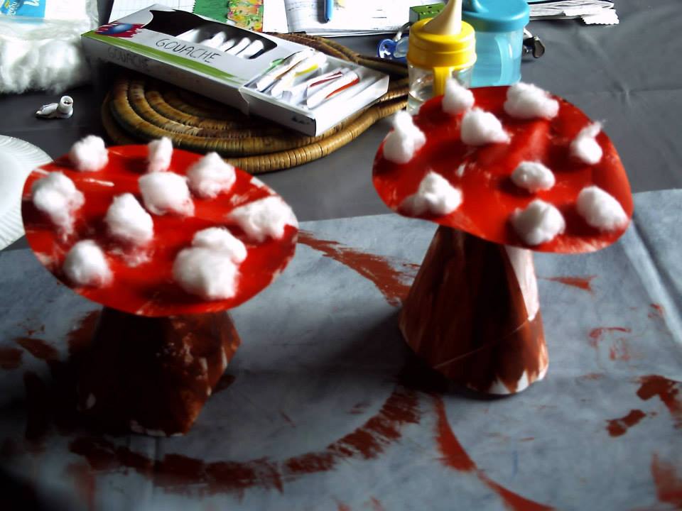 Activité manuelle d’automne fabriquer un champignon