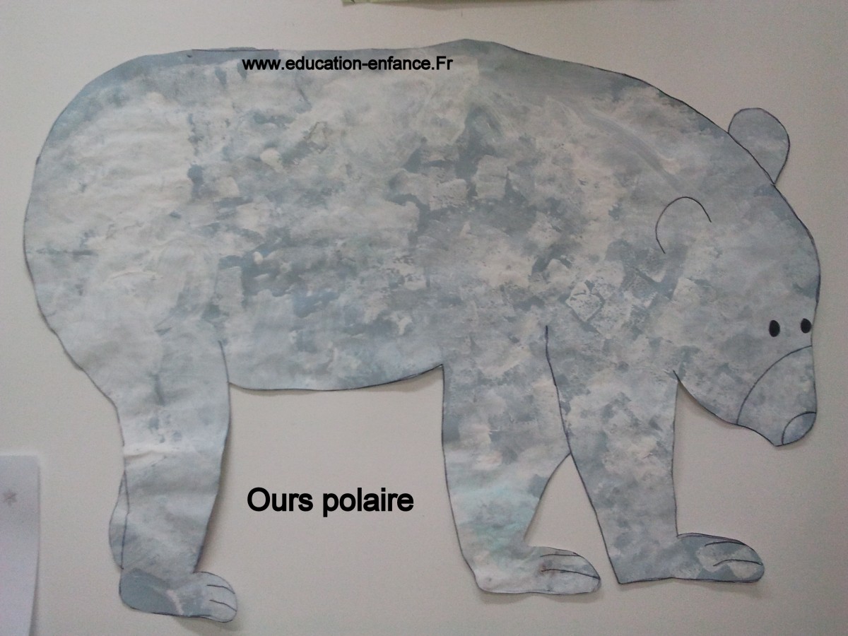 Ours polaire en peinture à l’éponge