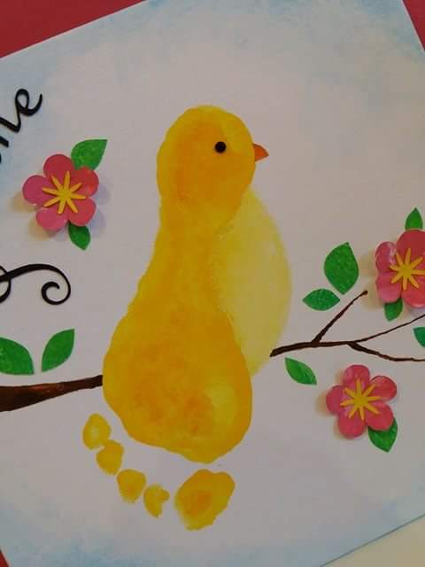 Poussin mignon en peinture