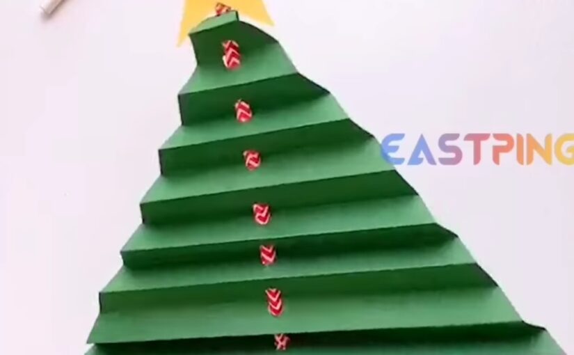 Fabriquer un sapin de noël en accordéon